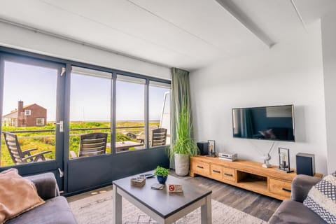 Apartment | Living room