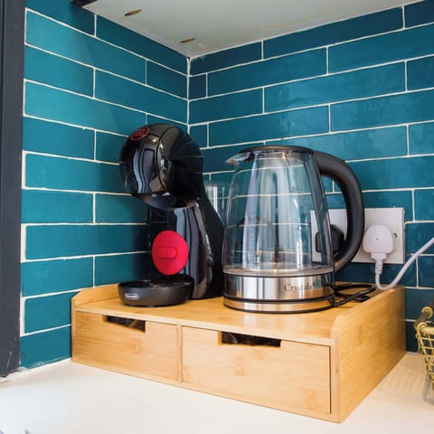 Full selection of Breakfast Tea, Herbal Teas and Pod to Cup  Coffee Machine. Enjoy a selection of dairy or oat milk.