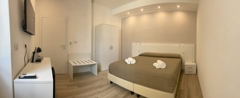 Comfort Double or Twin Room | Down comforters, memory foam beds, desk, laptop workspace