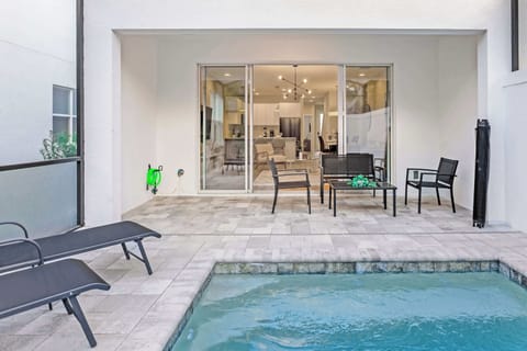 Villa (4 Bedrooms) | Interior
