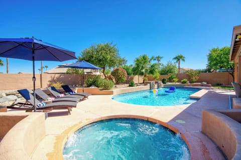 ~ WELCOME TO YOUR AMAZING PHOENIX ABODE! ~