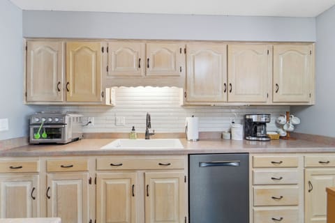 The Cozy Heights Retreat has all the kitchen gadgets and necessities you could ever ask for!