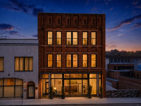 Welcome to Heirloom Asheville
