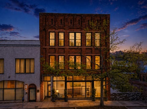Welcome to Heirloom Asheville
