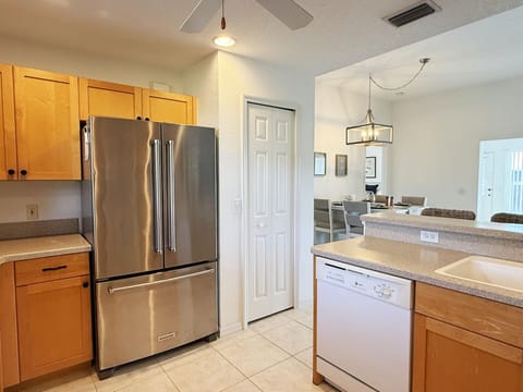 Pet-Friendly 3BR – Relax & Explore Beaches & Golf (5719)