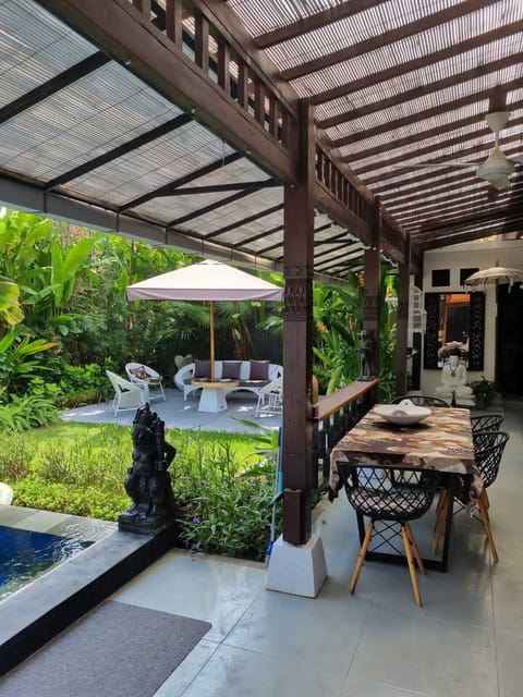 Comfort Villa, Private Pool, Garden View | Terrace/patio