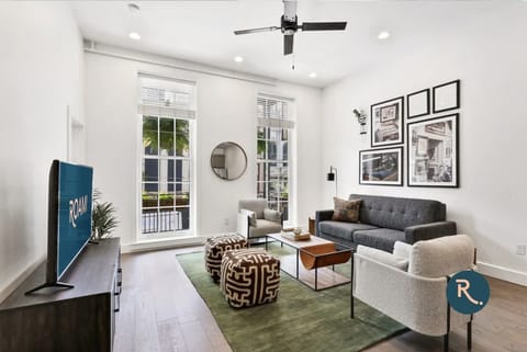 Roami at Bourbon Place | Near Superdome 2BR Combo