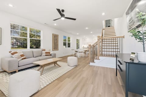 Live like a Fayetteville local at The Pearl!