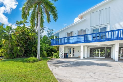 Welcome to Flamingo Bayou A!