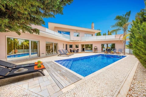 Villa Caripira image
