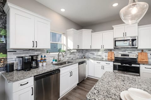 Whip up breakfast before Silver Dollar City or a big dinner after a day on the lake!