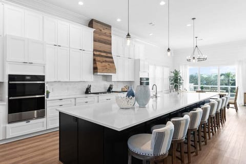 Massive island with 2 sinks