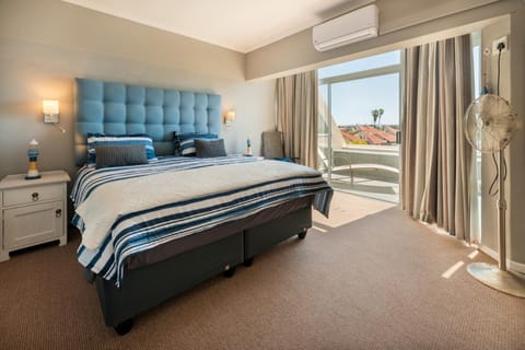 Port Owen Marina - Marina View Apartment 24 (4028)