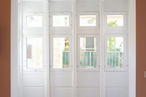 Deluxe Double Room | Desk, laptop workspace, blackout drapes, free WiFi