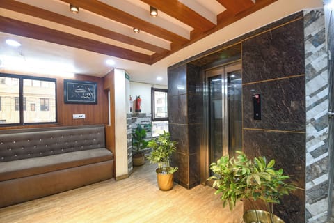Elevator