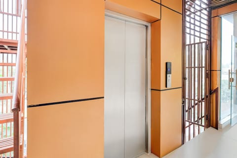 Elevator