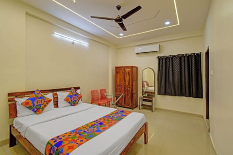 Deluxe Room | Egyptian cotton sheets, premium bedding, WiFi (free), bed sheets