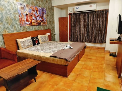 Economy Double Room | Free WiFi