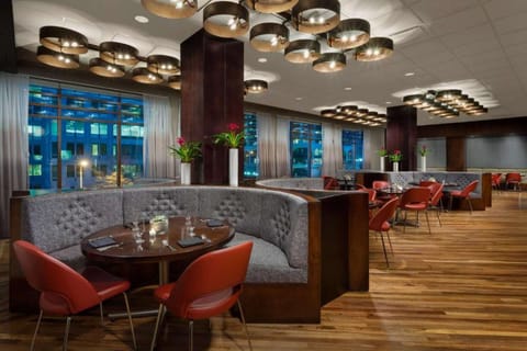 Hyatt Centric Arlington - On Site Restaurant