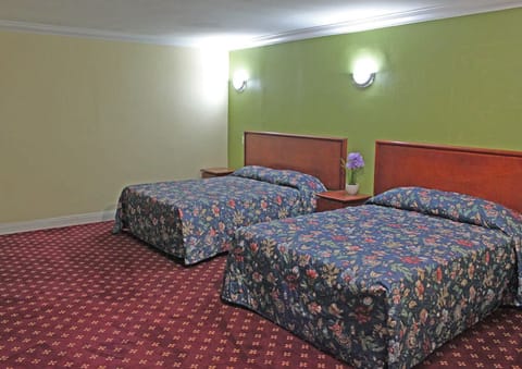 Double Room | Free WiFi, bed sheets