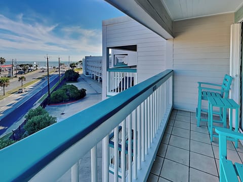 Welcome To Casa Del Mar 345!