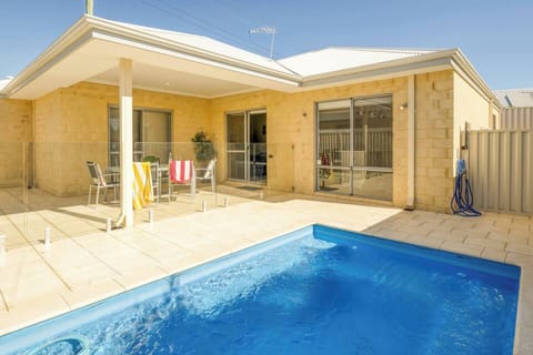 Make a splash in the large outdoor swimming pool. There are deck chairs for relaxing beneath the sunshine.
