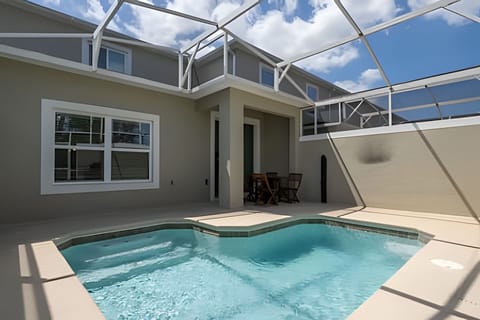 Fitness centre/facilities,Swimming pool