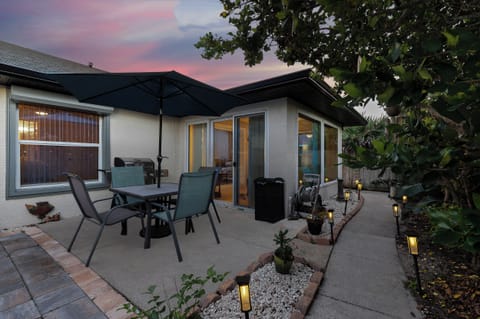 Welcome to Beachside Bungalow