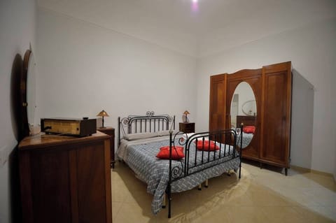 Classic Apartment, Balcony, Hill View | Blackout drapes, iron/ironing board, free WiFi