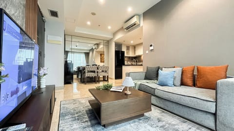 Standard Apartment | Living area