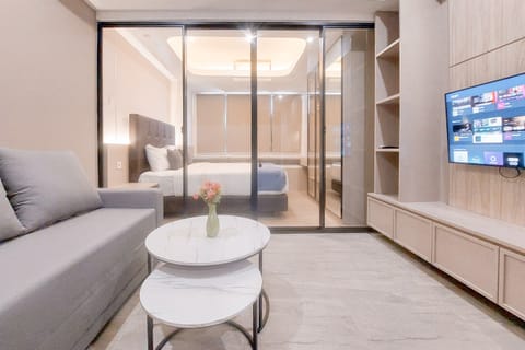 Standard Apartment | Living area