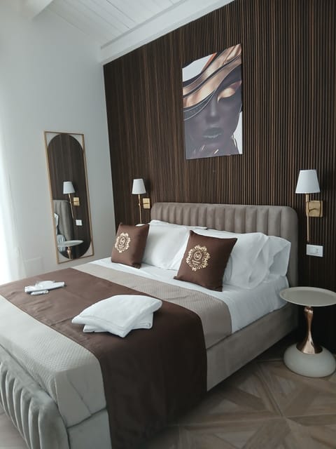 Luxury Room | Frette Italian sheets, premium bedding, down comforters, pillowtop beds