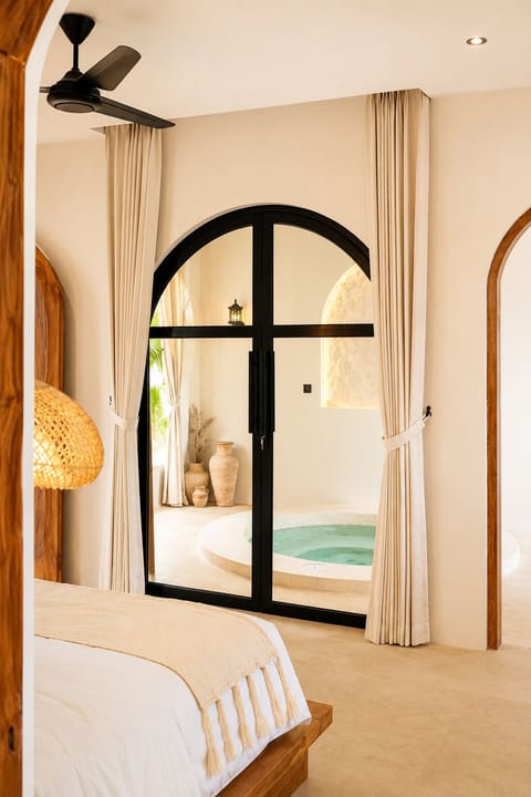 Luxury Suite, 1 King Bed, non heated Tub | In-room safe, blackout drapes, iron/ironing board (on request)