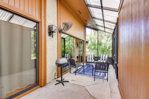 Screened-In Patio