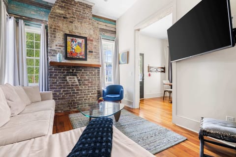 Welcome to your downtown rental :) 
