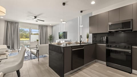House | 3 bedrooms, high-speed internet