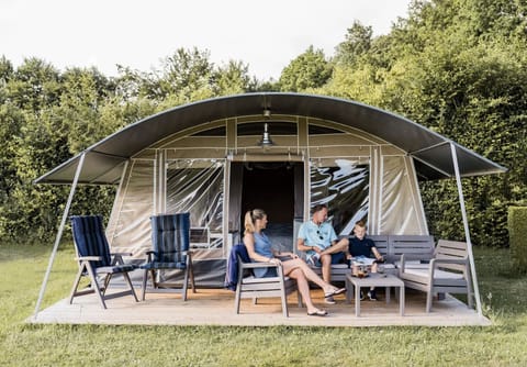 Camping Gritt - Lodge de Luxe - front