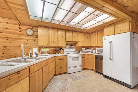 Lakeside Brimwater ~