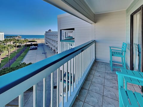 Welcome To Casas Del Mar 387!
