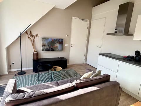 Apartment | Living room