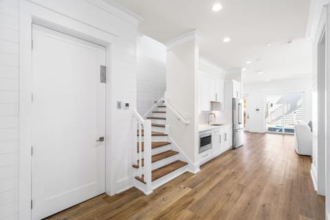 30A Sunrise 1st Floor Living Room with Kitchenette