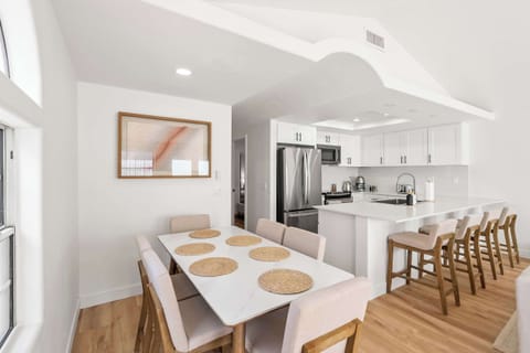 Bright dining area with seating for six.