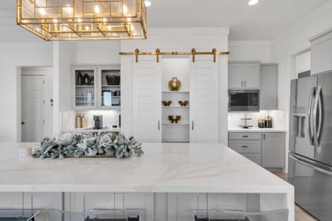 24-web-or-mls-AR700091