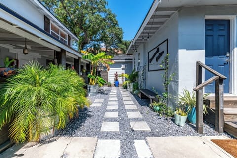 9-web-or-mls-3365 57th Ave N #1 & 7-16