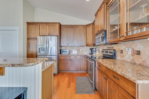 Kitchen - View of kitchen