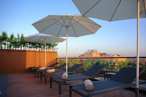 Rooftop pool