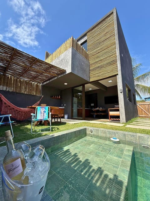 Studio | Outdoor dining
