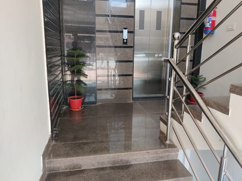 Elevator
