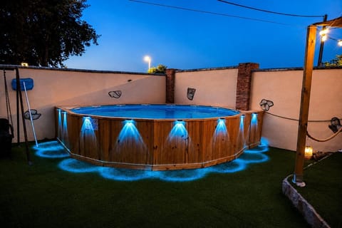 Holiday Home Swimming Pool