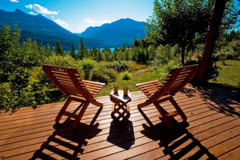 Cedarbrook Cottage | View from room